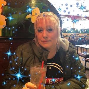 Meet your Posher, Vicky